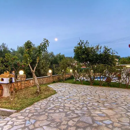Villa Daffodil